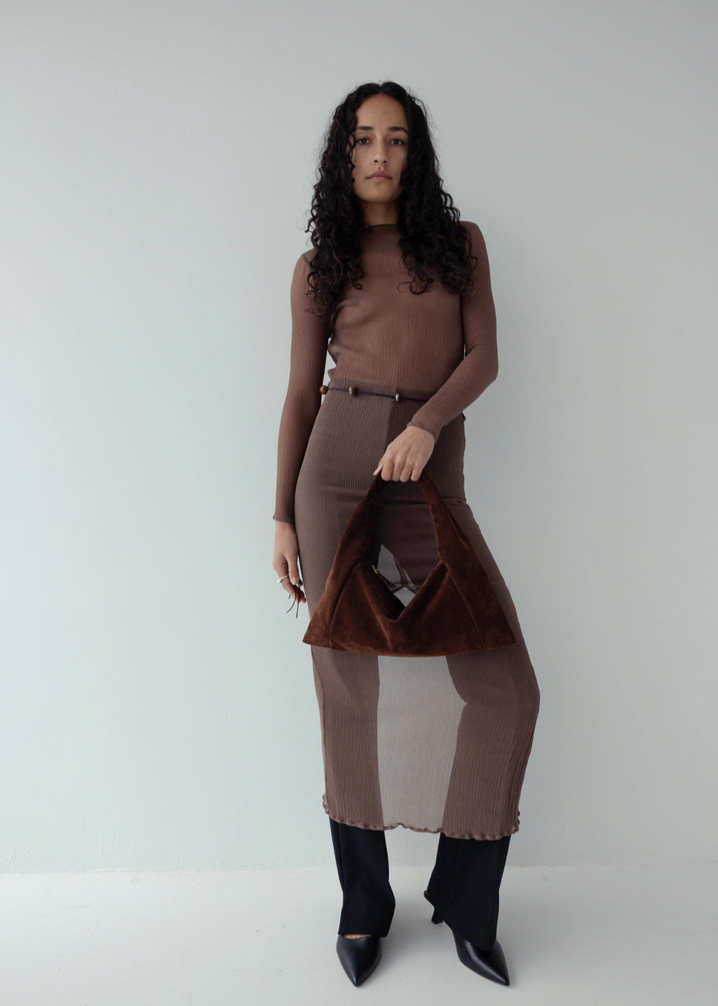 FLO Medium - Coco Suede