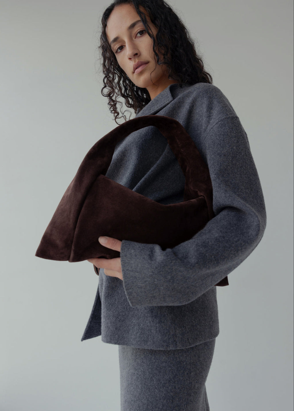 FLO Medium - Espresso Suede