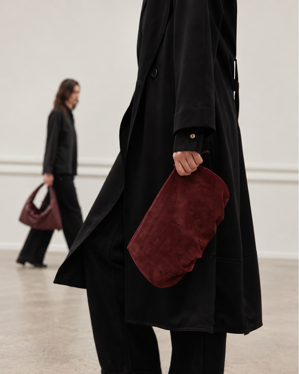 Cloud Clutch - Cherry